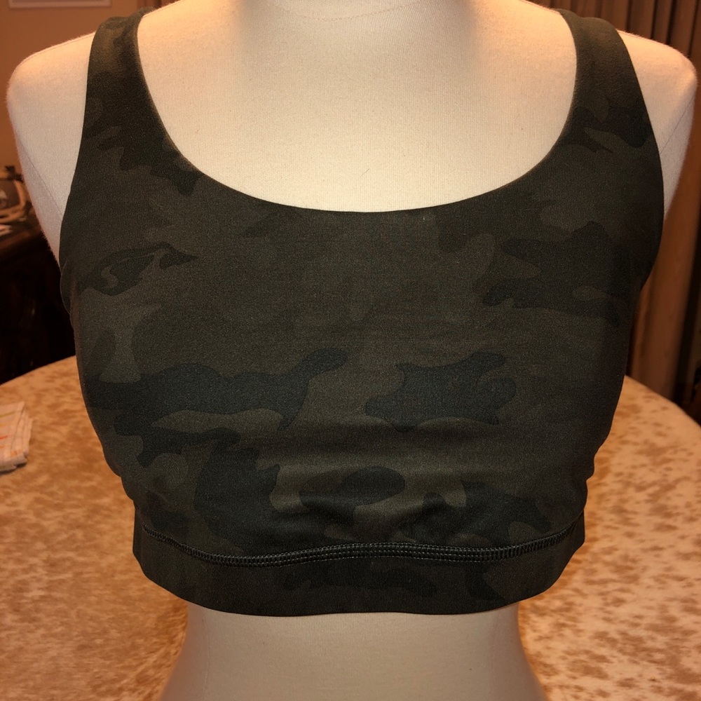 Lululemon Energy Bra, size 10, Camo